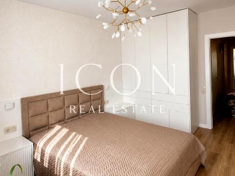квартира за адресою Регенераторна вул., 4 к13