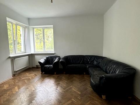 квартира по адресу Дибровная ул., 6