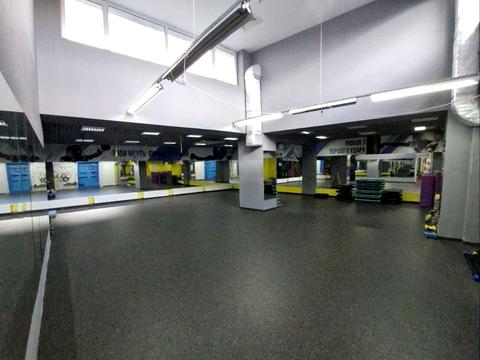 комерційна за адресою Драгоманова вул., 31-В