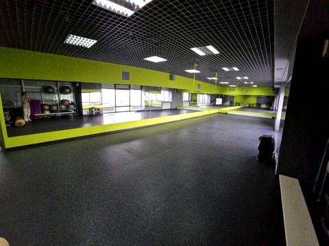 комерційна за адресою Драгоманова вул., 31-В