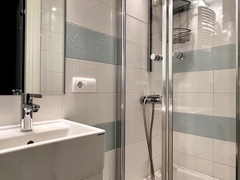 квартира за адресою Київ, Юлії Здановської вул. (Ломоносова), 56