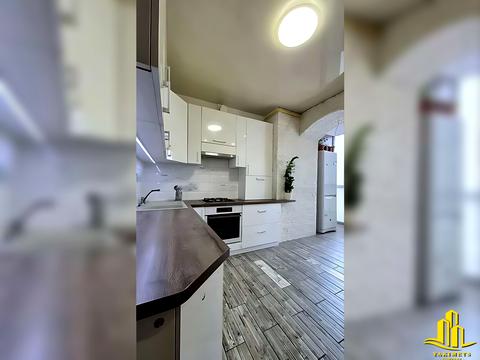 квартира за адресою Соборна вул., 126/15