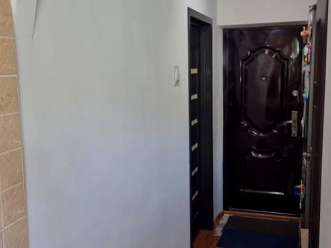 квартира за адресою Космонавтів вул., 52