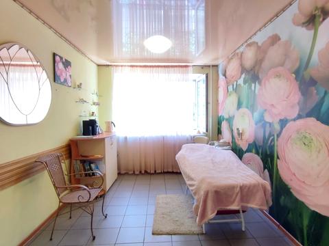 комерційна за адресою Монастирська вул. (Володарського), 39а