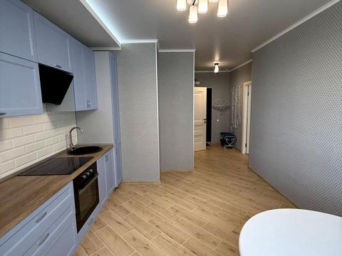 квартира за адресою Академіка Сахарова вул., (54 перлина)