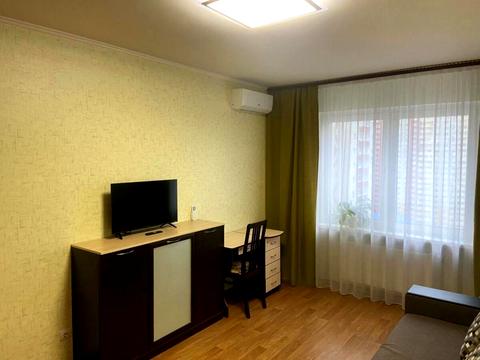 квартира за адресою Софії Русової вул., 3
