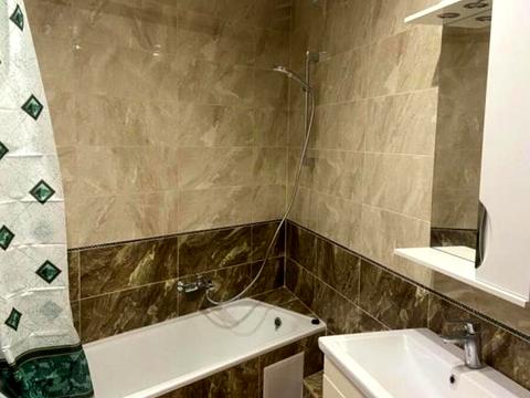 квартира за адресою Софії Русової вул., 3