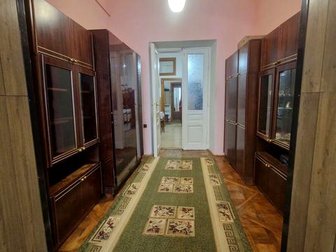 квартира за адресою Михайла Коцюбинського вул., 24