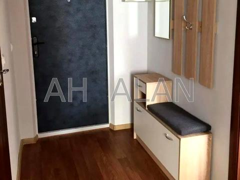 квартира за адресою Софії Русової вул., 5-Б