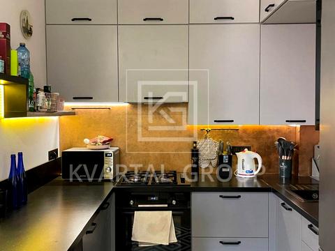 квартира за адресою Олекси Тихого пров., 4 к2