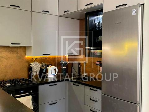 квартира за адресою Олекси Тихого пров., 4 к2