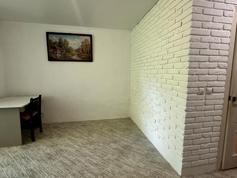квартира за адресою Джерельна вул., 8