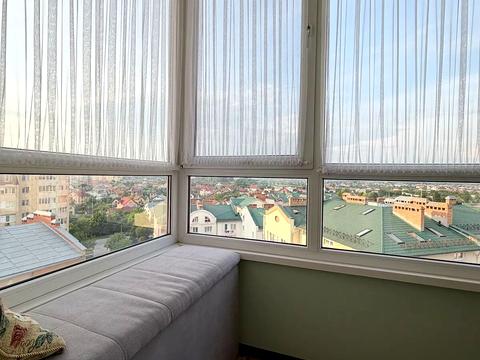 квартира за адресою Тролейбусна вул., 24