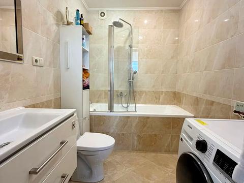 квартира за адресою Тролейбусна вул., 24