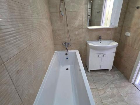 квартира за адресою Крушельницької вул., 35