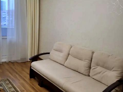 квартира по адресу Героев просп., 4