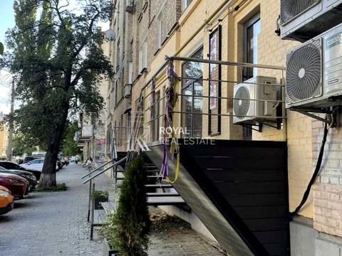 коммерческая по адресу Межигорская ул., 57/17