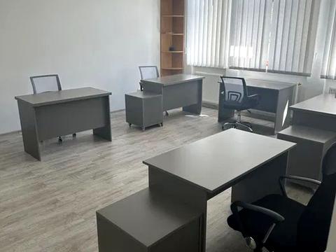 комерційна за адресою Воздвиженська вул., 48