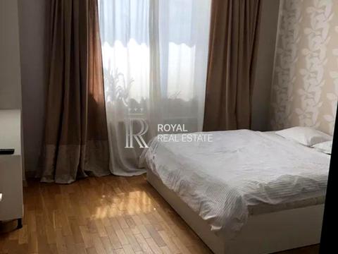 будинок за адресою Орхідейна