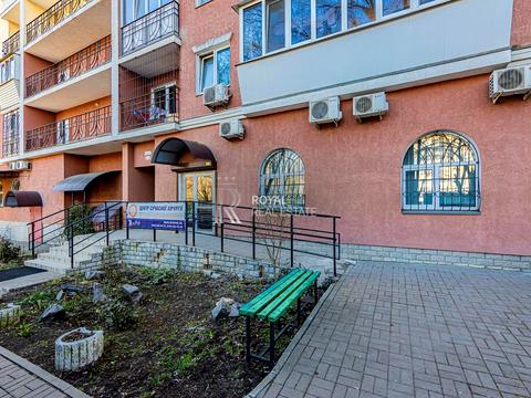 коммерческая по адресу Сирецька вул., 32