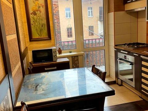 квартира за адресою Гетьмана Петра Дорошенка вул. (Жовтнева), 62
