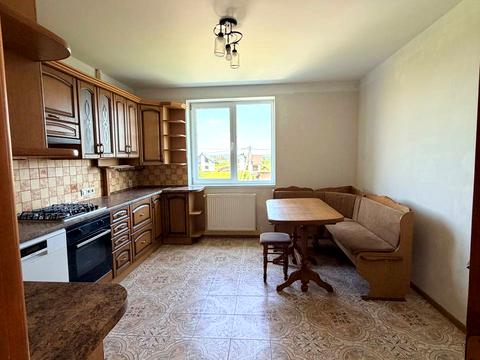 квартира за адресою Підпечерська, 8