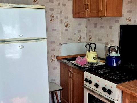 квартира за адресою Семафорна вул., 38