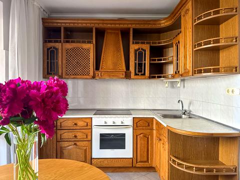 квартира за адресою Лариси Руденко вул., 10-Б
