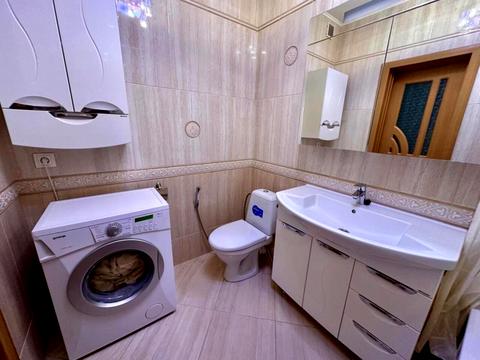 квартира за адресою Леся Курбаса просп., 7-Б