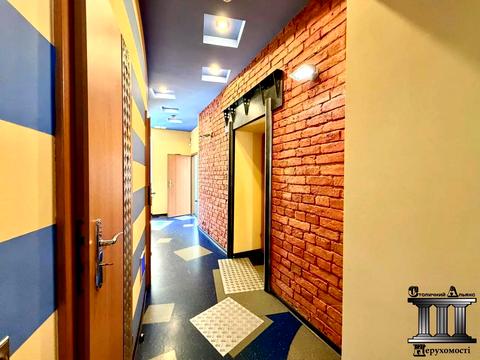 комерційна за адресою Саксаганського вул., 106
