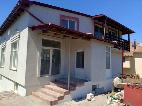 будинок за адресою Світанкова вул., 15