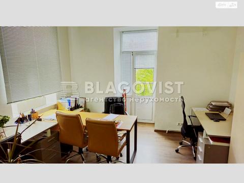 комерційна за адресою Спаська вул., 31б