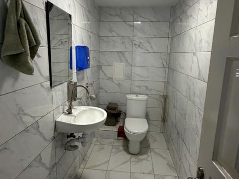 комерційна за адресою Гетьмана Івана Мазепи вул., 31