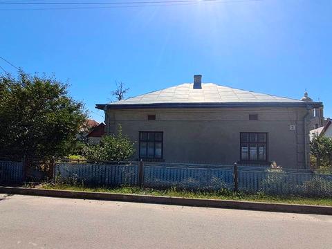 будинок за адресою смт. Підволочиськ, Степана Бандери вул., 18