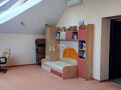 будинок за адресою Осіння вул., 88