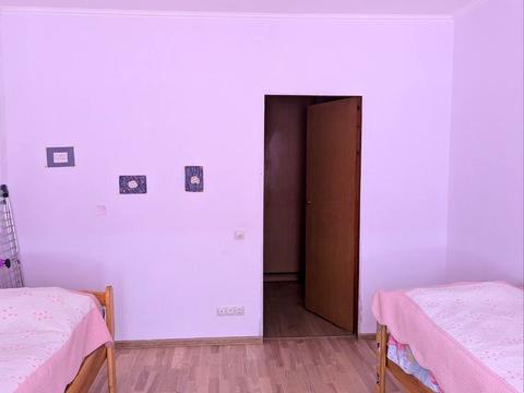квартира за адресою Рональда Рейгана вул., 42