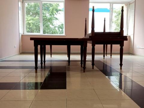 комерційна за адресою Тростянецька вул., 6-г