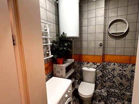 квартира за адресою Леоніда Бірюкова бульв., 2-А