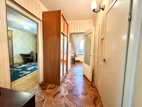 квартира по адресу Ревуцкого ул., 44-Б