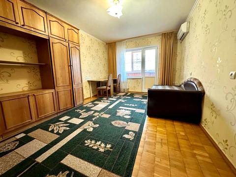 квартира по адресу Ревуцкого ул., 44-Б