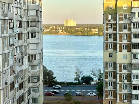 квартира по адресу Ревуцкого ул., 44-Б