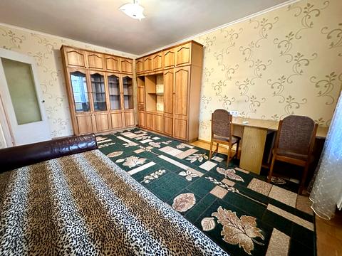 квартира по адресу Ревуцкого ул., 44-Б