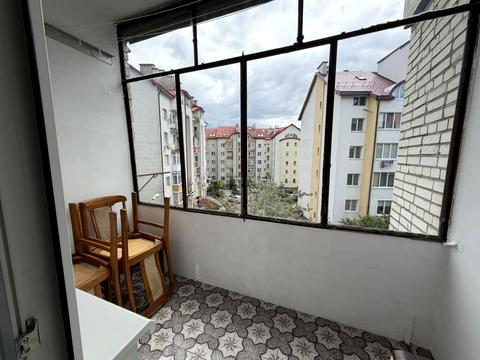 квартира за адресою Джона Ленона вул., 33