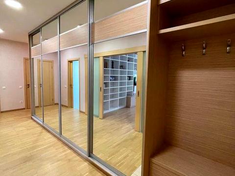 квартира за адресою Київ, Авіаконструктора Ігоря Сікорського вул. (Танкова), 1