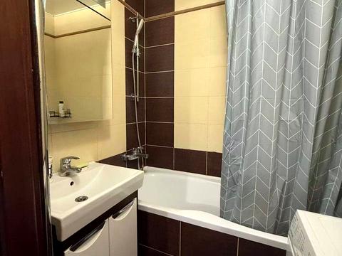квартира за адресою Каштанова вул., 13