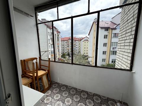 квартира за адресою Джона Ленона вул., 33
