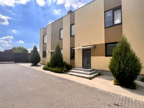 дом по адресу Лобановського, 8
