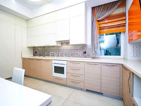 квартира за адресою Київ, Круглоуніверситетська вул., 7