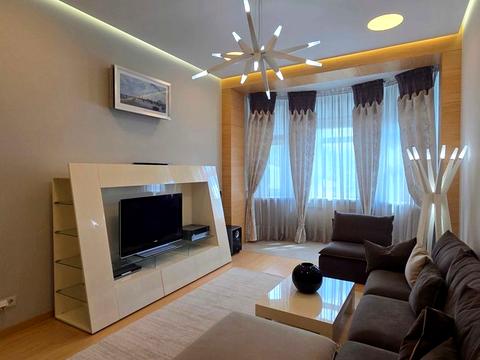квартира за адресою Київ, Круглоуніверситетська вул., 7