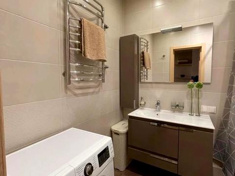 квартира за адресою Авіаконструктора Ігоря Сікорського вул. (Танкова), 1
